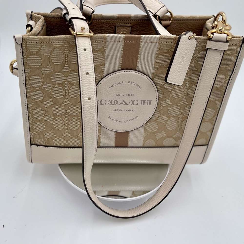 Coach Tan and Cream Tote Bag with Gold Hardware - Picture 2 of 9